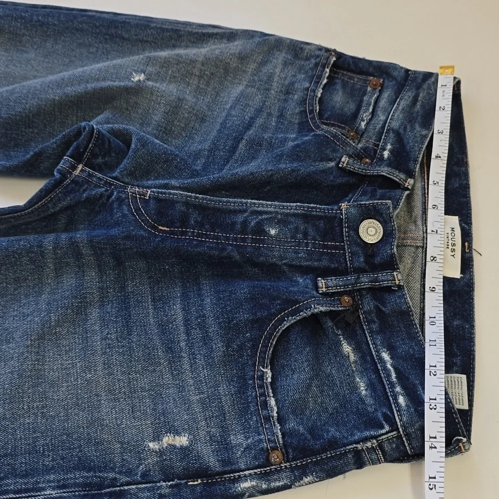 Moussy - Guilford Wide Straight in Dark Blue